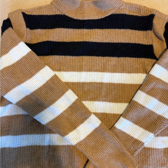 Halogen Nordstroms Women’s Striped Tan and Black Sweater SZ XL - Picture 2 of 5